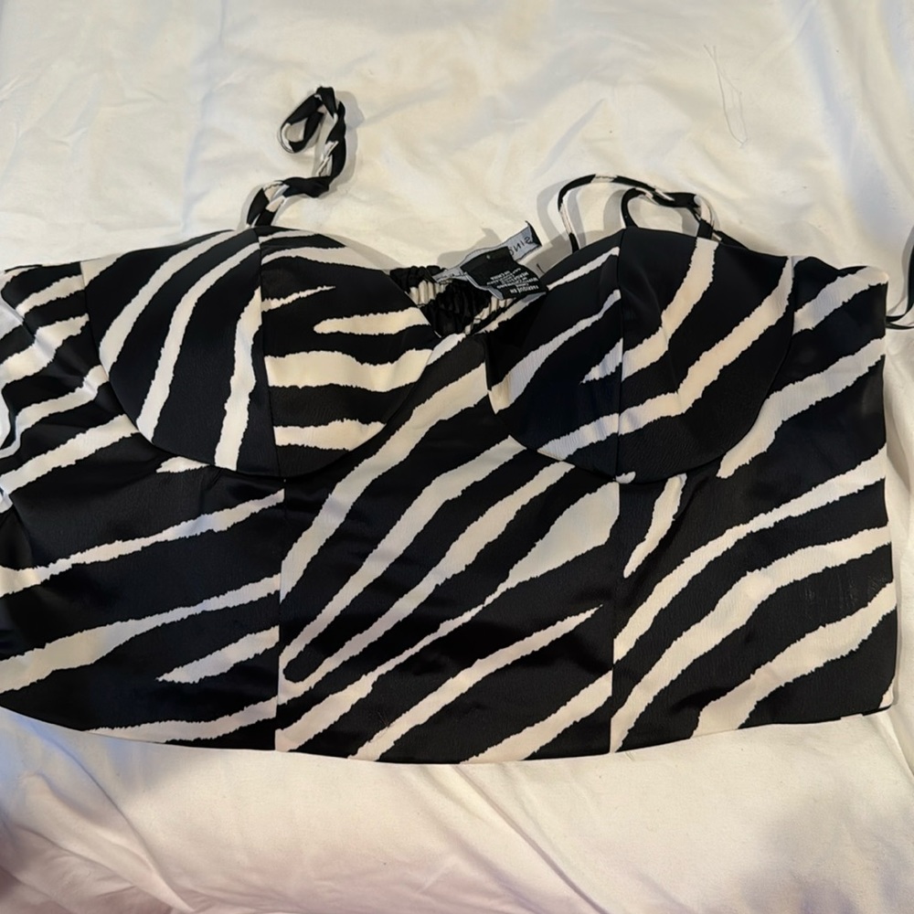 Sincerely Jules Zebra Print Crop Top - Black and White
